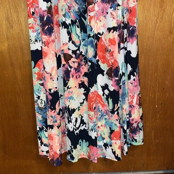 •PINK BLUSH•COLORFUL FLORAL V NECK 3/4 SLEEVE TRUE MAXI DRESS WITH SASH SIZE XL - Picture 5 of 10